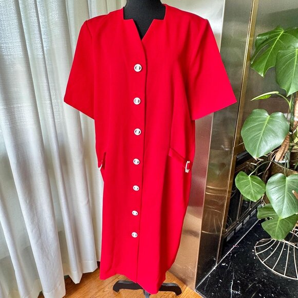 Vintage 80s shirtdress, bright red, white oversized buttons, faux side belt - Picture 1 of 9